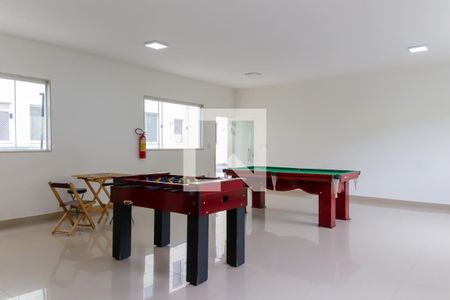 Apartamento para alugar com 42m², 2 quartos e 1 vaga Apartamento para alugar com 42m², 2 quartos e 1 vagaÁrea comum - Salão de jogos