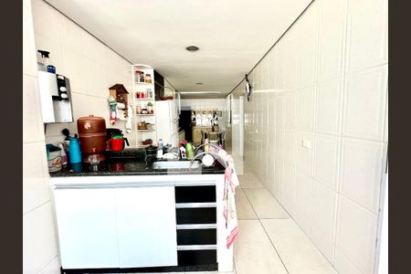 Casa à venda com 145m², 3 quartos e 1 vaga Casa à venda com 145m², 3 quartos e 1 vagaCozinha