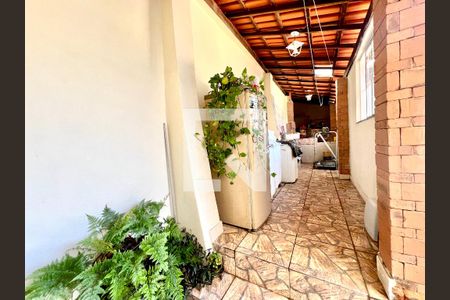 Casa à venda com 145m², 3 quartos e 1 vaga Casa à venda com 145m², 3 quartos e 1 vagaÁrea comum