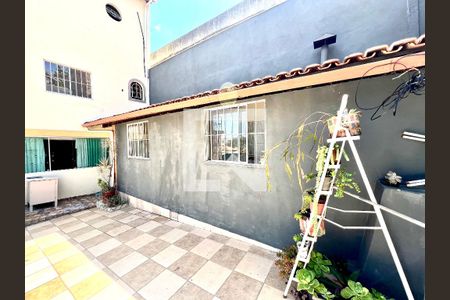 Casa à venda com 145m², 3 quartos e 1 vaga Casa à venda com 145m², 3 quartos e 1 vagaÁrea comum