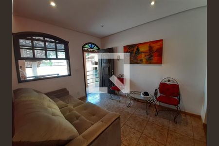 Casa à venda com 4 quartos, 340m² em Céu Azul, Belo Horizonte