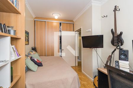 Apartamento à venda com 126m², 4 quartos e 1 vagaQuarto 2