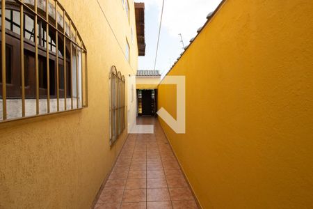 Casa à venda com 280m², 4 quartos e 6 vagasCorredor