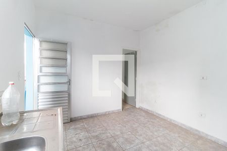 Sala/Cozinha de casa para alugar com 1 quarto, 33m² em Cidade Kemel, Poá