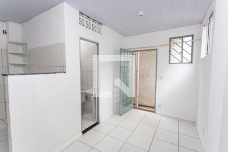 Sala/Quarto de kitnet/studio para alugar com 1 quarto, 16m² em Ipiranga, Belo Horizonte