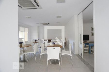 Apartamento à venda com 160m², 3 quartos e 2 vagas Apartamento à venda com 160m², 3 quartos e 2 vagasÁrea comum - espaço gourmet