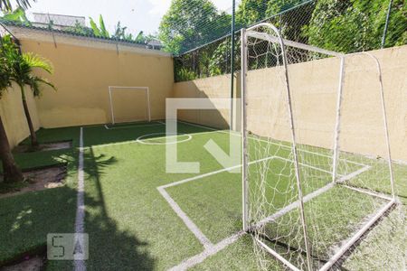 Apartamento à venda com 160m², 3 quartos e 2 vagas Apartamento à venda com 160m², 3 quartos e 2 vagasÁrea comum - Quadra Esportiva