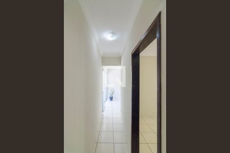 Apartamento à venda com 128m², 3 quartos e 2 vagas Apartamento à venda com 128m², 3 quartos e 2 vagasCorredor