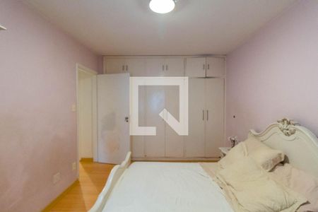 Apartamento à venda com 90m², 3 quartos e 2 vagas Apartamento à venda com 90m², 3 quartos e 2 vagasQuarto 2