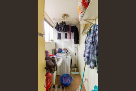 Apartamento à venda com 90m², 3 quartos e 2 vagas Apartamento à venda com 90m², 3 quartos e 2 vagasLavanderia