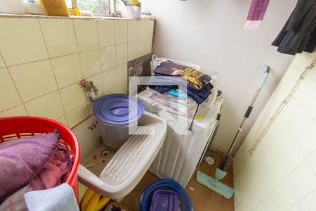 Apartamento à venda com 90m², 3 quartos e 2 vagas Apartamento à venda com 90m², 3 quartos e 2 vagasLavanderia