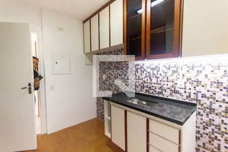 Apartamento à venda com 65m², 2 quartos e 1 vagaCozinha