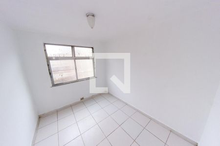 Quarto 1 de apartamento para alugar com 2 quartos, 43m² em Oswaldo Cruz, Rio de Janeiro