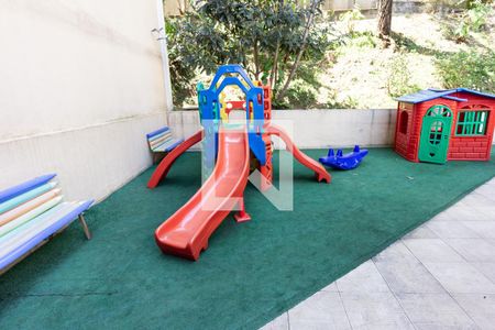 Apartamento à venda com 72m², 3 quartos e 1 vagaPlayground