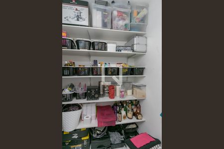 Apartamento à venda com 86m², 3 quartos e 2 vagas Apartamento à venda com 86m², 3 quartos e 2 vagasQuarto de Serviço