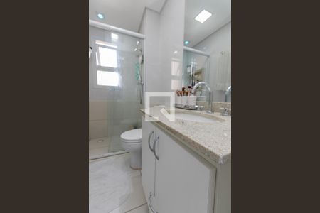 Apartamento à venda com 86m², 3 quartos e 2 vagas Apartamento à venda com 86m², 3 quartos e 2 vagasBanheiro da Suíte 1