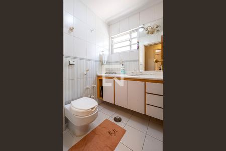 Apartamento para alugar com 210m², 3 quartos e 1 vagaBanheiro