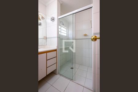 Apartamento para alugar com 210m², 3 quartos e 1 vagaBanheiro