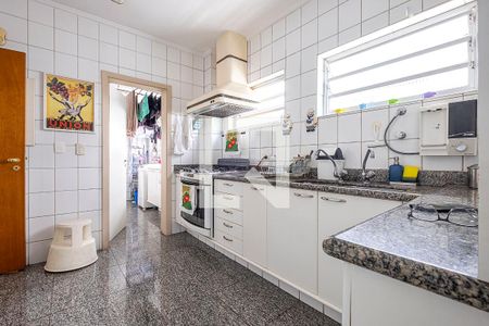 Apartamento para alugar com 210m², 3 quartos e 1 vagaCozinha