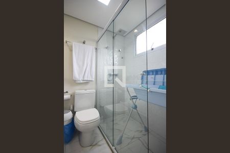 Apartamento à venda com 120m², 2 quartos e 2 vagasBanheiro suíte 1