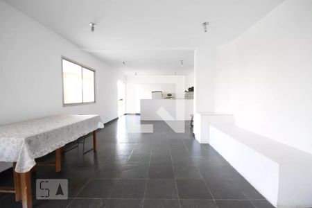 Apartamento para alugar com 30m², 1 quarto e 1 vagaÁrea comum - Salão de festas