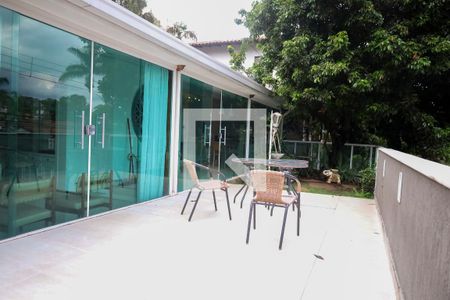 Casa à venda com 320m², 4 quartos e 4 vagasÁrea externa