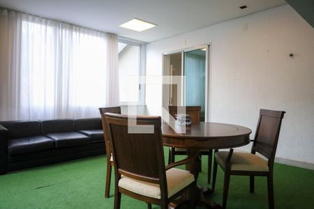 Casa à venda com 320m², 4 quartos e 4 vagasSala de Jogos