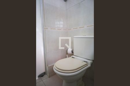 Casa à venda com 320m², 4 quartos e 4 vagasBanheiro da Suíte 3