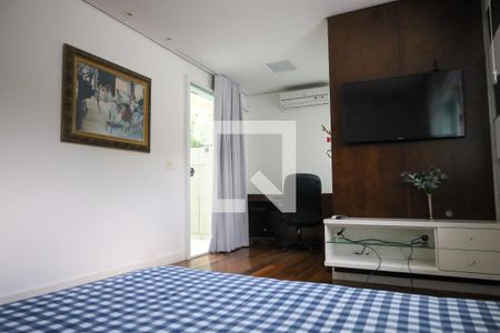 Casa à venda com 320m², 4 quartos e 4 vagasSuíte 3