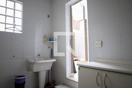 Casa à venda com 320m², 4 quartos e 4 vagasÁrea de Serviço