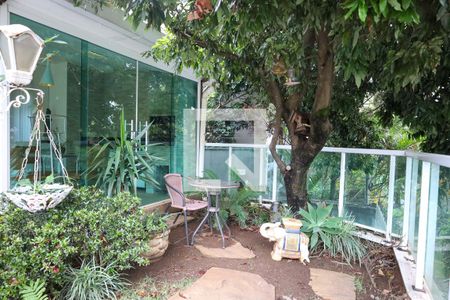 Casa à venda com 320m², 4 quartos e 4 vagasJardim