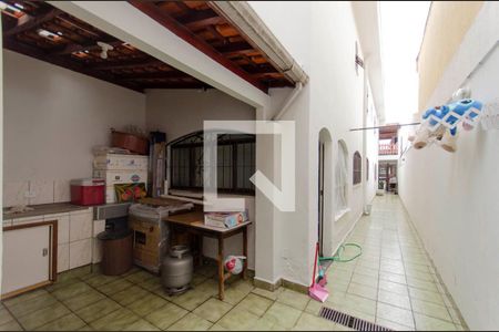 Casa à venda com 157m², 4 quartos e 2 vagas Casa à venda com 157m², 4 quartos e 2 vagasQuintal