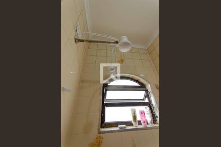 Casa à venda com 157m², 4 quartos e 2 vagas Casa à venda com 157m², 4 quartos e 2 vagasBanheiro 2