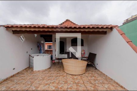 Casa à venda com 157m², 4 quartos e 2 vagas Casa à venda com 157m², 4 quartos e 2 vagasVaranda Suíte
