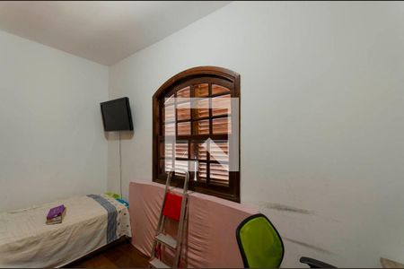 Casa à venda com 157m², 4 quartos e 2 vagas Casa à venda com 157m², 4 quartos e 2 vagasQuarto 3