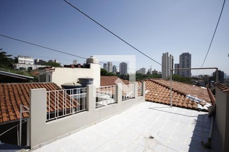 Casa à venda com 300m², 3 quartos e 2 vagasLaje
