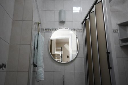 Casa à venda com 300m², 3 quartos e 2 vagasSuíte 2