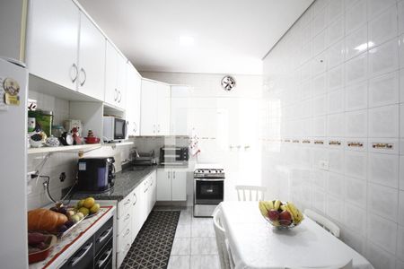 Casa à venda com 300m², 3 quartos e 2 vagasCozinha