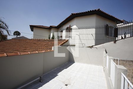 Casa à venda com 300m², 3 quartos e 2 vagasLaje