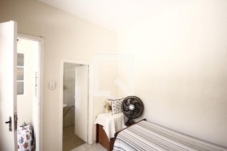 Casa à venda com 300m², 3 quartos e 2 vagasQuarto de Serviço