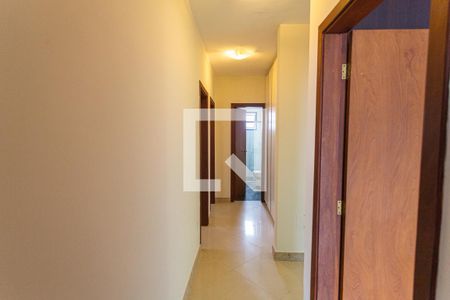 Corredor de apartamento para alugar com 4 quartos, 200m² em São Pedro, Belo Horizonte