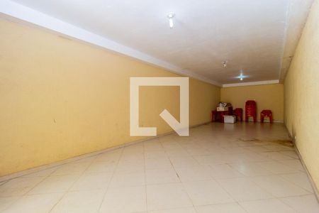 Casa à venda com 320m², 3 quartos e 5 vagasSalão de Festas