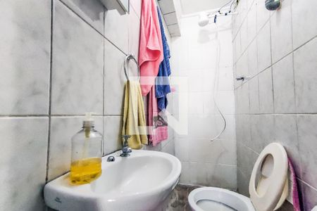 Banheiro Suíte Casa 1 de casa à venda com 4 quartos, 190m² em Parque Pinheiros, Taboão da Serra