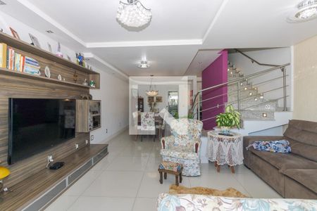 Sala de casa à venda com 4 quartos, 395m² em Jardim Itu Sabará, Porto Alegre