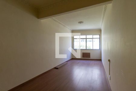 Sala de kitnet/studio para alugar com 1 quarto, 31m² em Catete, Rio de Janeiro