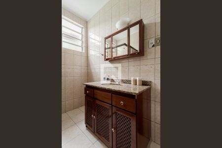 Apartamento à venda com 144m², 3 quartos e sem vagaBanheiro