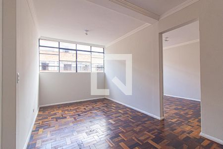 Quarto 1/Sala de apartamento para alugar com 3 quartos, 86m² em Cristo Rei, Curitiba