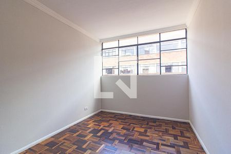 Quarto 2 de apartamento para alugar com 3 quartos, 86m² em Cristo Rei, Curitiba