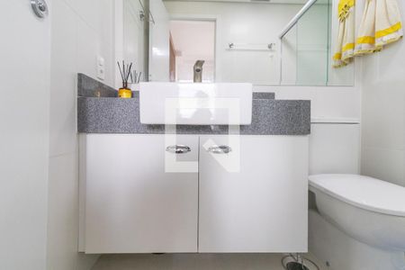 Apartamento à venda com 37m², 1 quarto e sem vaga Apartamento à venda com 37m², 1 quarto e sem vagaBanheiro - Armário