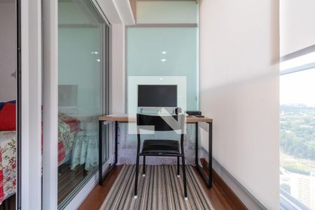 Apartamento à venda com 37m², 1 quarto e sem vaga Apartamento à venda com 37m², 1 quarto e sem vagaVaranda